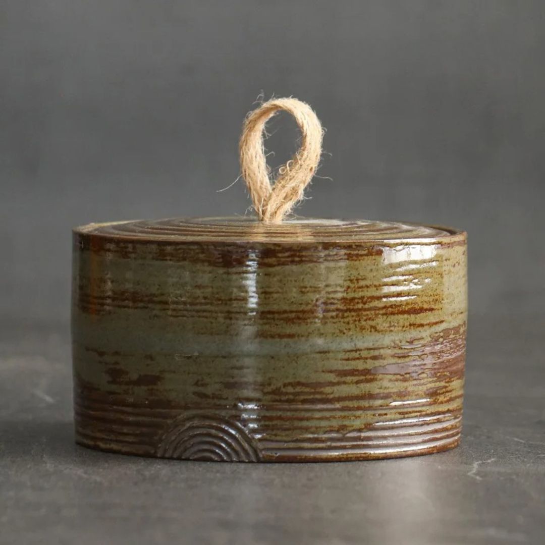 Loose Leaf Tea Storage - 500ml Ceramic Airtight Tea Canister, Food Storage Box and Organizer