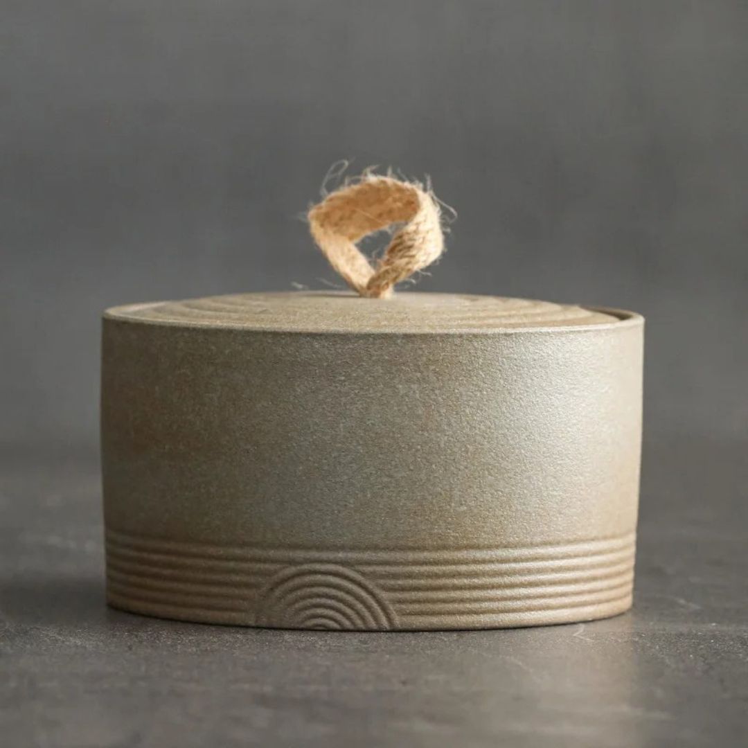 Loose Leaf Tea Storage - 500ml Ceramic Airtight Tea Canister, Food Storage Box and Organizer