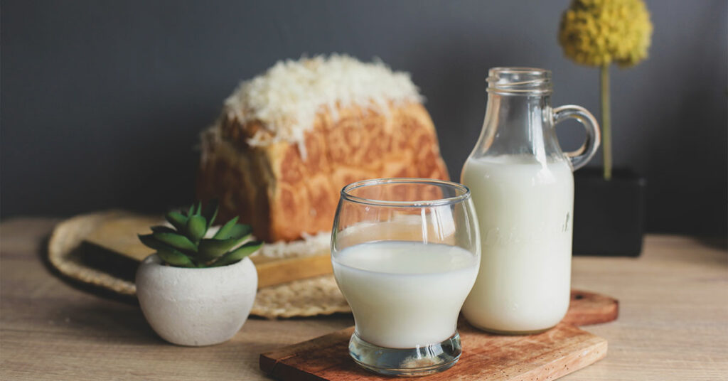 What Can You Substitute Milk for in Banana Bread