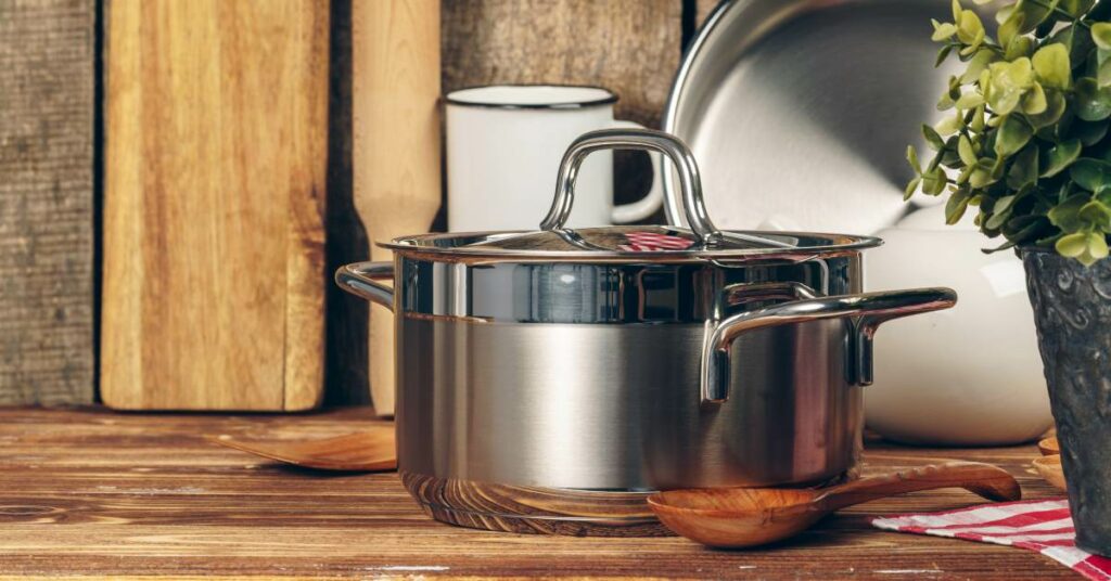 can you put all-clad cookware in the oven