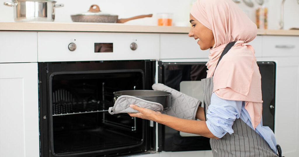 Take Precautions When Using Potentially Dangerous Kitchen Appliances, Ovens