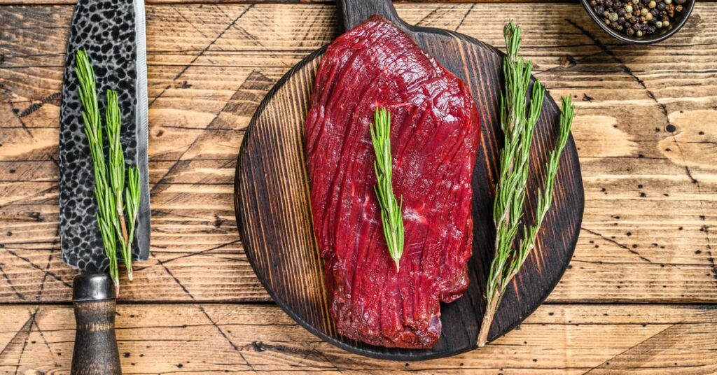 what does elk meat taste like